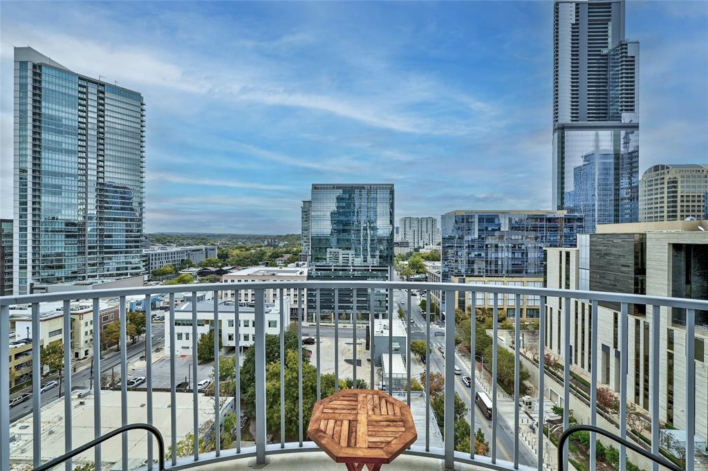 360 Nueces St Unit 1318