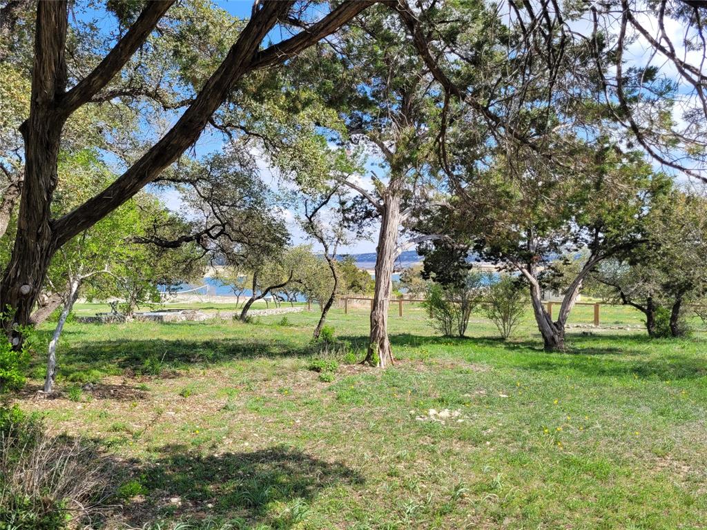 19910 Siesta Shrs Dr