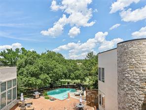1 Crystal Springs Ct G, The Hills, TX 78738