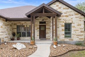 208 Independence Dr, Georgetown, TX 78633