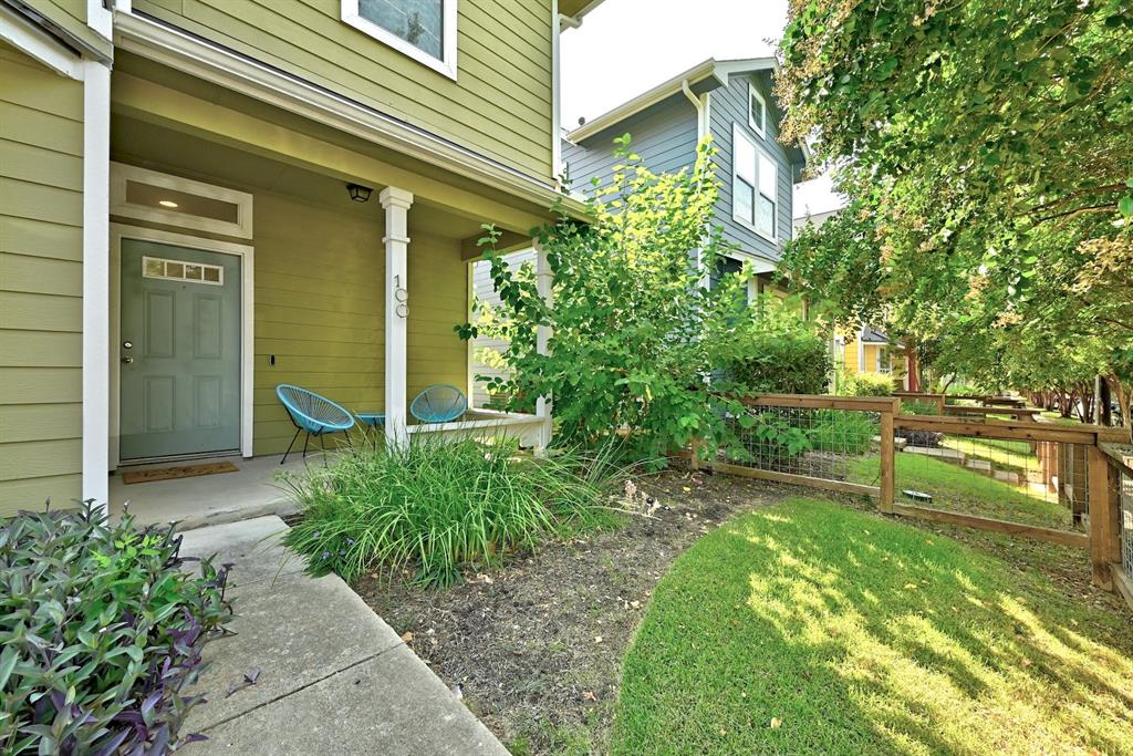 1601 Miriam Ave Unit 100