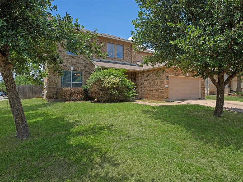 11100 Long Summer Dr