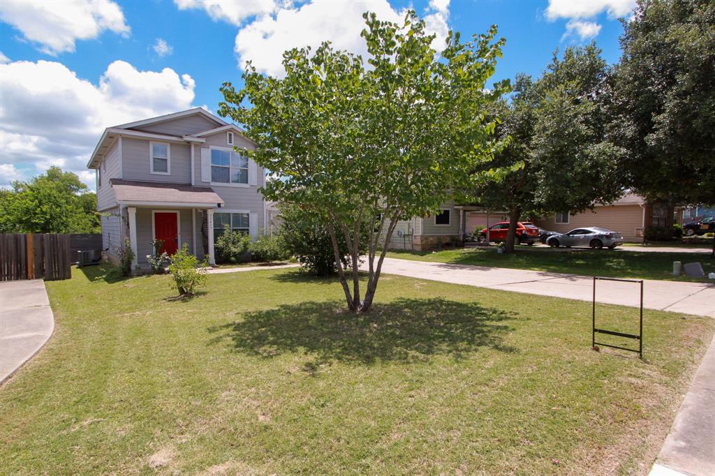 11417 Hungry Horse Dr