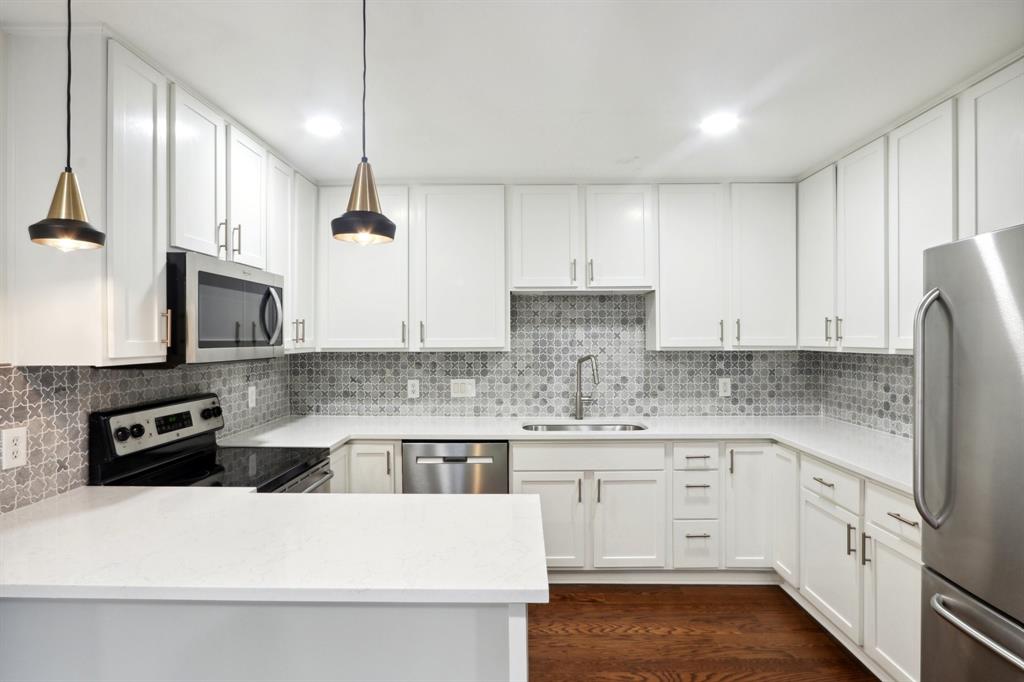 2500 Steck Ave Unit 28