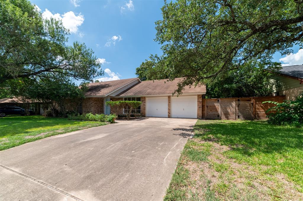 4503 Balcones Woods Dr