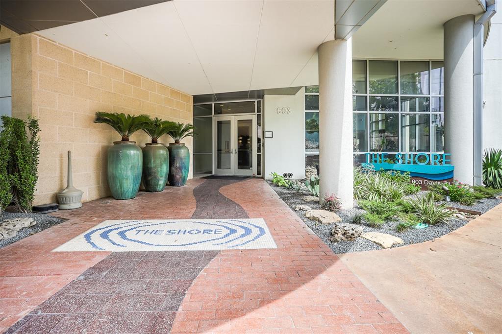 603 Davis St Unit 1305