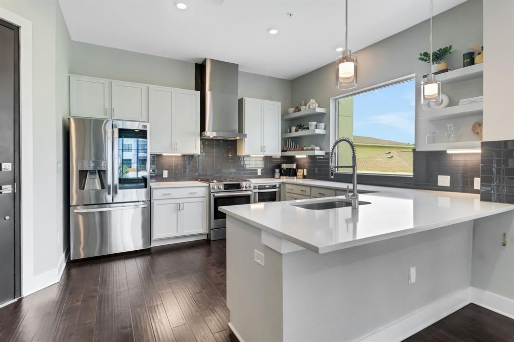 4325 Jackson Ave 2204-A