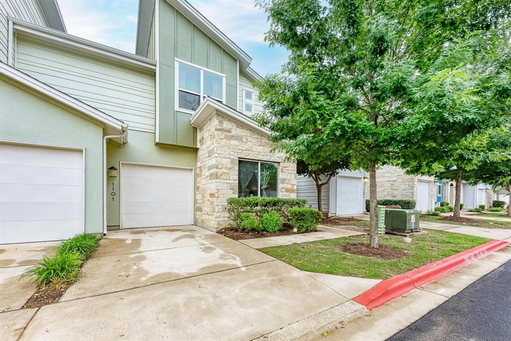 3108 E 51st St Unit 1101