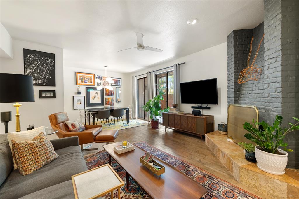 606 W Lynn St Unit 14