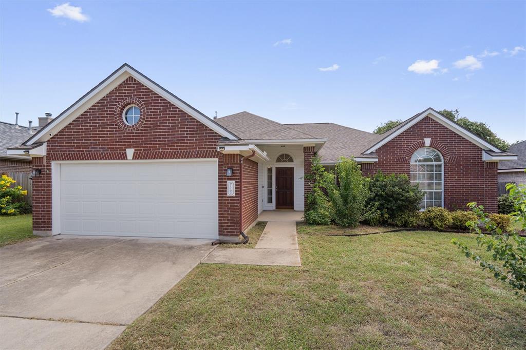 1102 Laurel Gln Blvd  