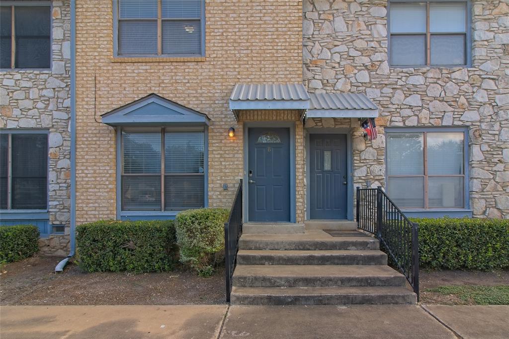 3009 Whisper Oaks Ln Unit B