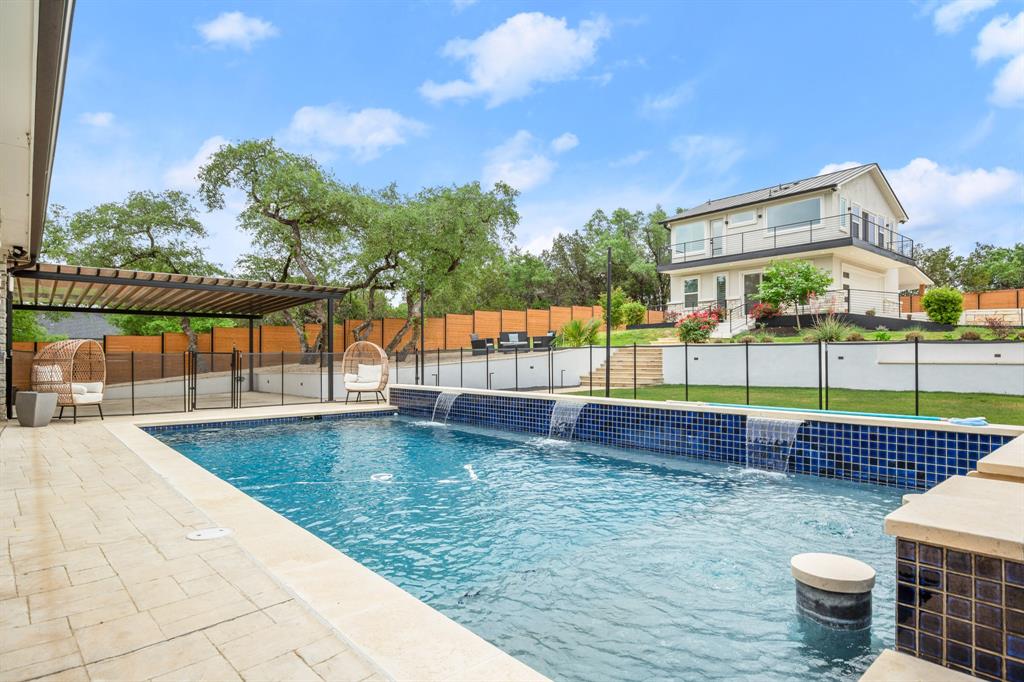 100 Taylor Creek Way