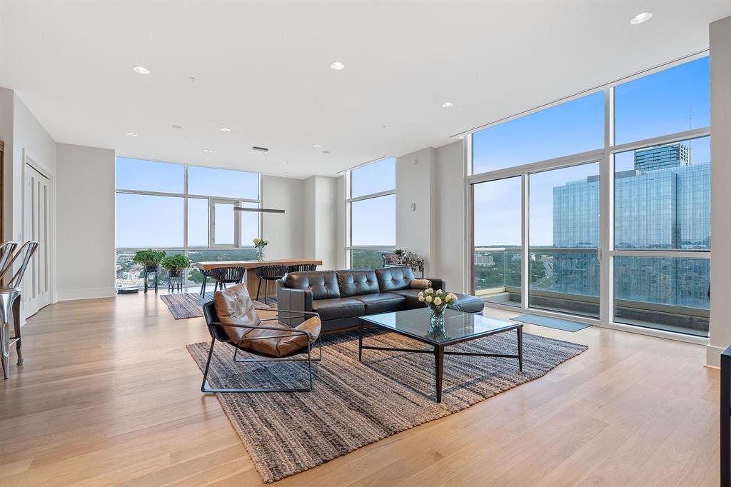 2729 555 E 5th St Unit 2729  