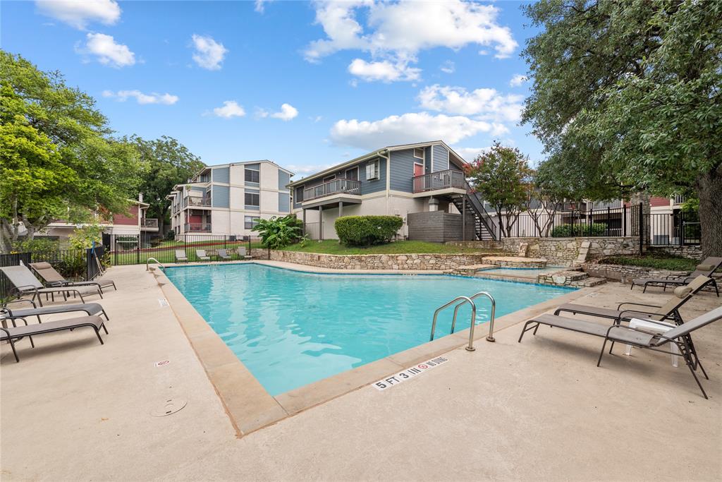 2102 2215 Post Rd Unit 2102