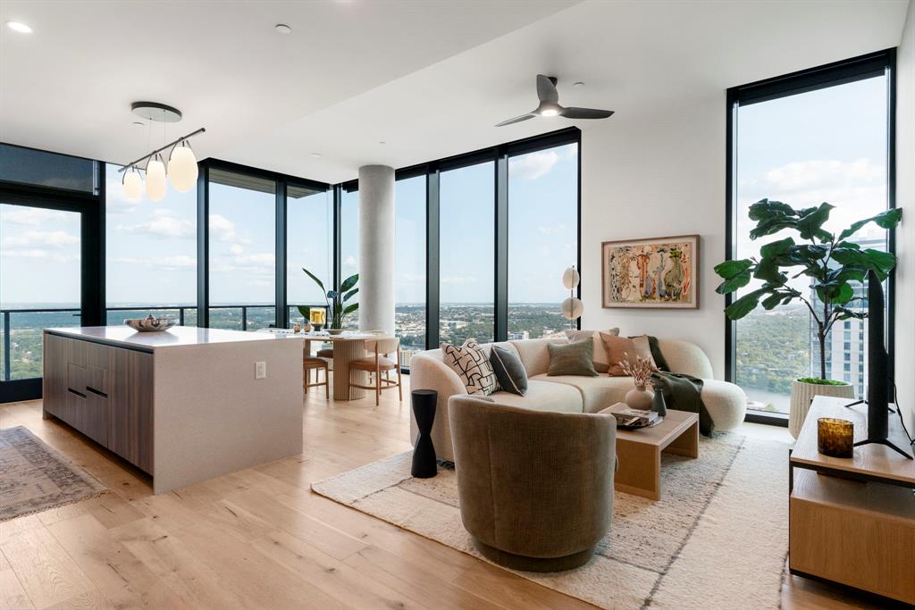 4004 84 East Ave Unit 4004