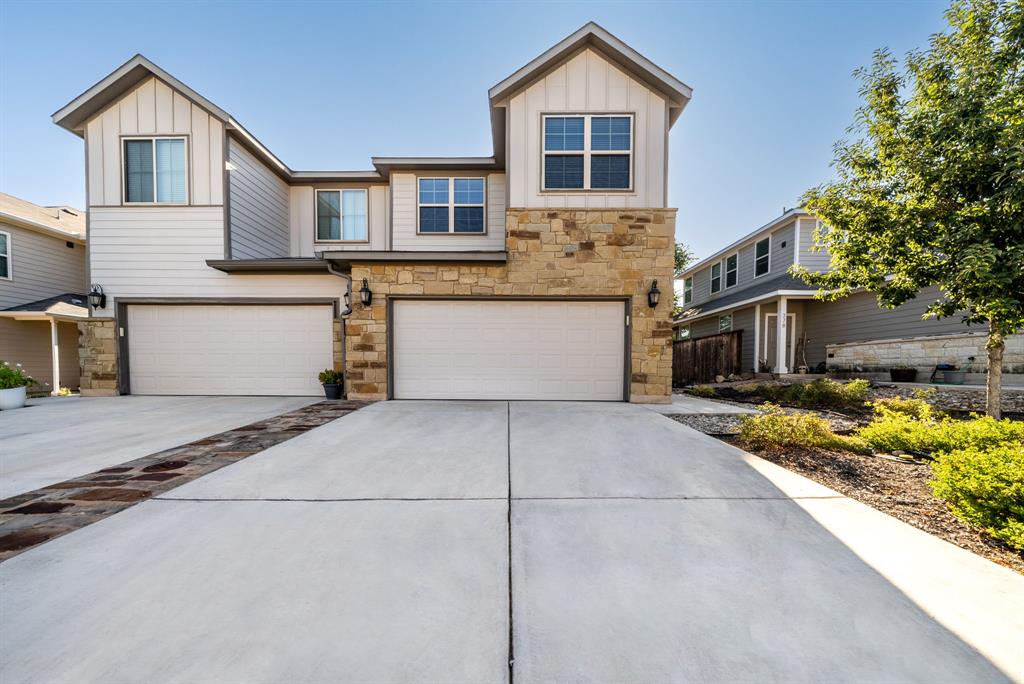 12B 374 Madison Oaks Ave 12B  