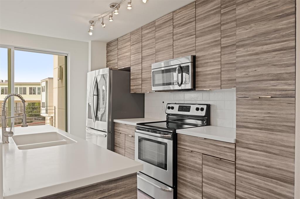 244 604 N Bluff Dr Unit 244