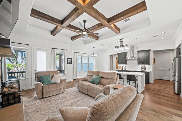 267 Eagle Rock Rd — CYPRESS COVE COMAL