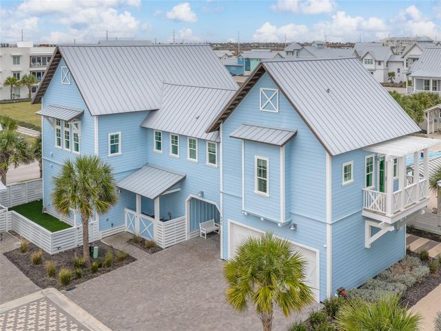 636 Kings Crown Ln — Sunflower Beach Pud