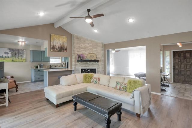 4822 Cypressdale Dr — Cypressdale