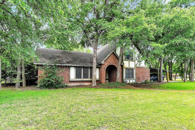 609 Deerfoot Dr — Dove Creek Sec 02