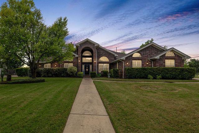15 Meadow Run — Oak Bluff Estates