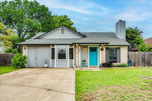 504 Egger Ct — Chapel Hill North Sec 01