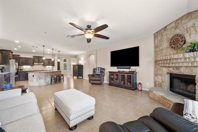 19925 Needle Pine Dr — Greenridge Ph 05