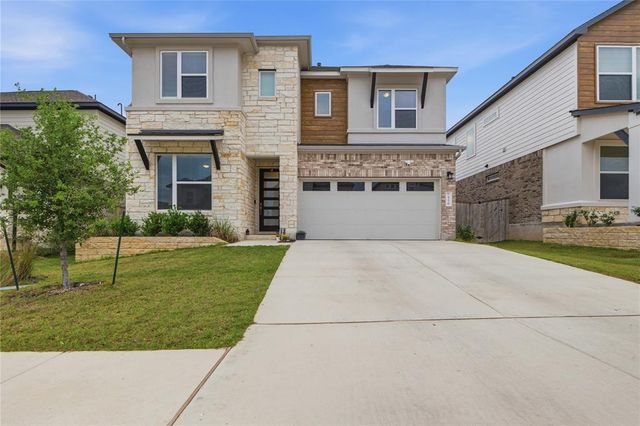 4336 Contrail Ln — University Heights