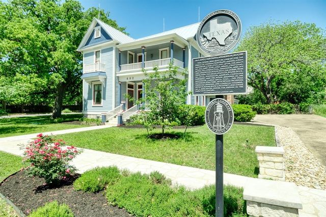 602 E Liberty Ave E — Old Town Round Rock