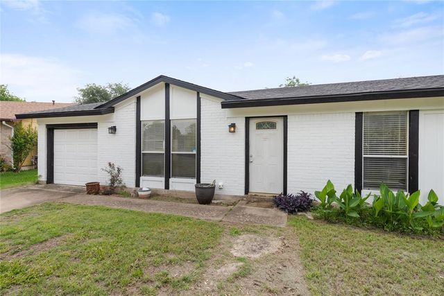 1904 Heathwood Cir — Greenhill Sec 03