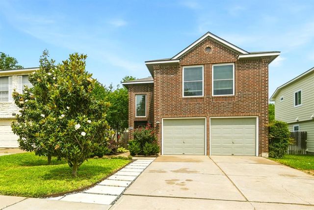 1316 Green Terrace Dr — Greenslopes At Lakecreek Sec 10A