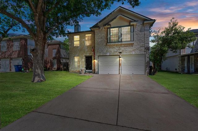 1406 Green Terrace Dr — Greenslopes At Lakecreek Sec 10A