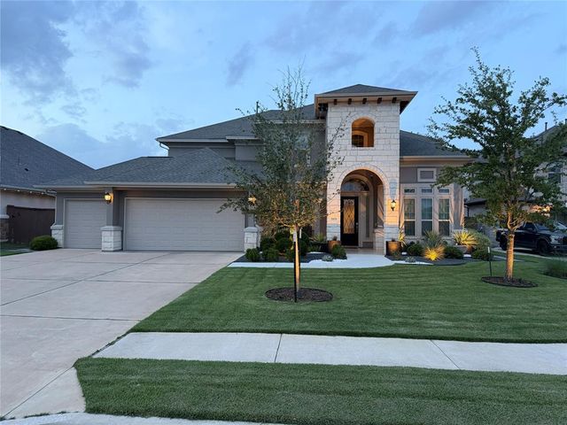 5109 Orsini Cv — Vizcaya (Traditions)