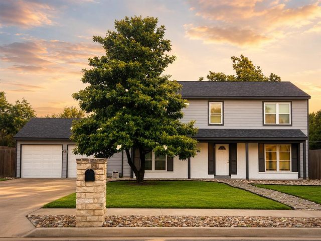 1804 Oakridge Dr — Cimarron Sec 04