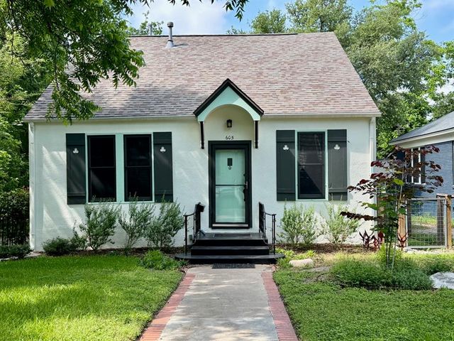 605 Texas Ave — Harpers