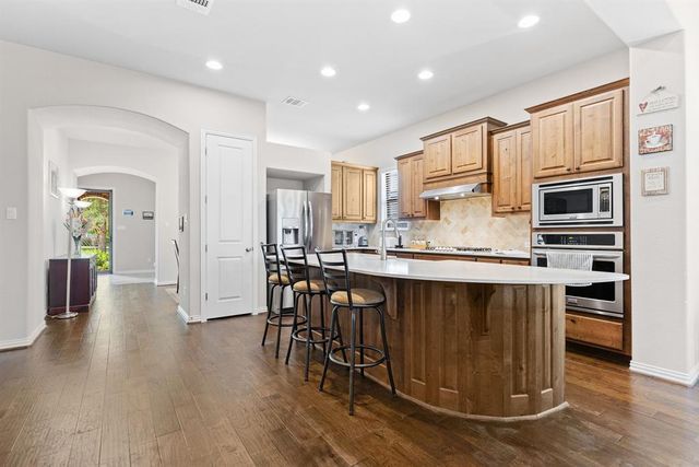 2929 Consuelo Way — Paloma Lake