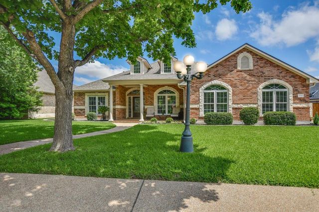 1930 Savannah Dr — Plantation Sec 02 Rep Blk B Lts 15-24
