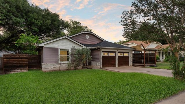 720 Great Britain Blvd — Buckingham Estates