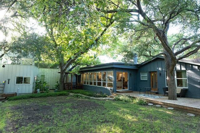 2405 Stevens Cv — University Hills