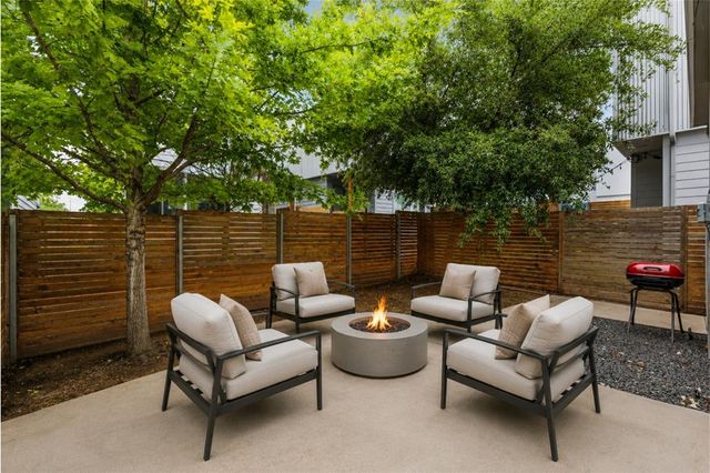 801 N Bluff Dr #33 — North Bluff Condos