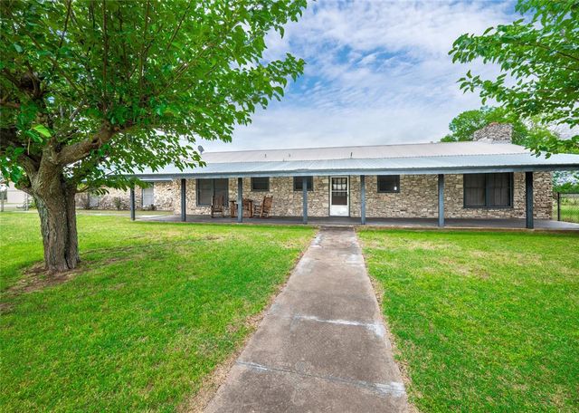 7 Tammy Ln — Thomison Jackie