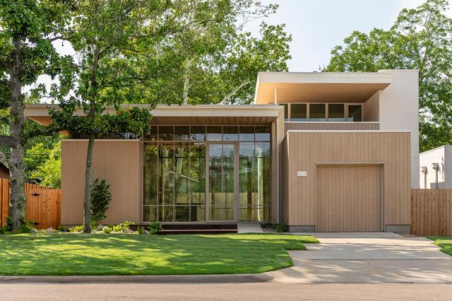 4504 Chiappero Trl — Shoal Village