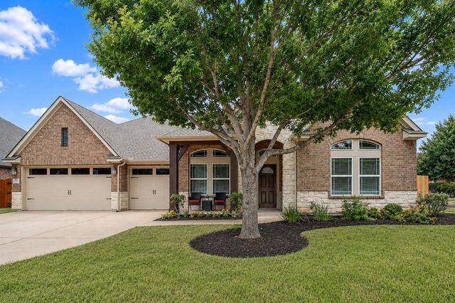 200 Navigator Dr — Highland Horizon Ph 02