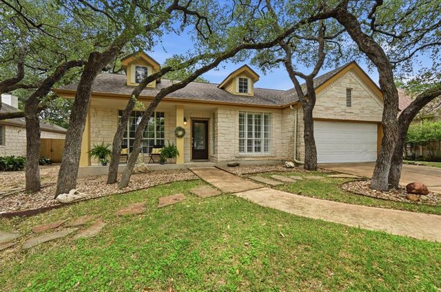 5313 Moon Shadow Dr — Travis Country