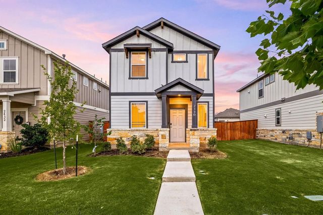 2456 Jack Nora Way — Avery Centre East Ph 1 Sec 3
