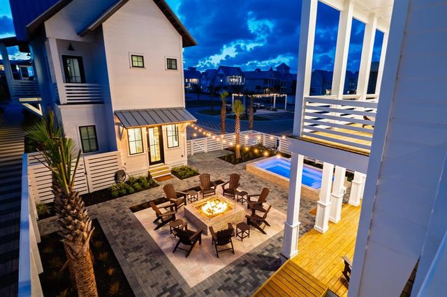 165 Triton Ln — Sunflower Beach