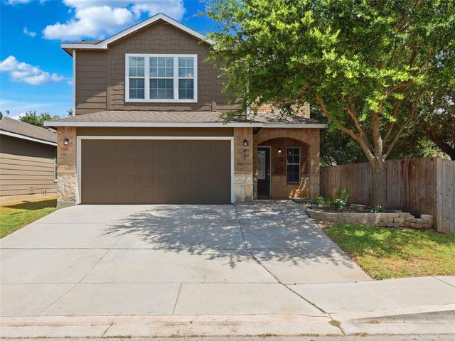 414 Walnut Crst — Kensington Ranch Ii