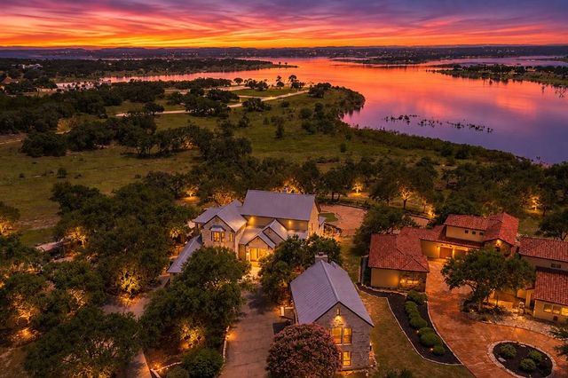 185 Shimmering Shore Ct — Mystic Shores 1