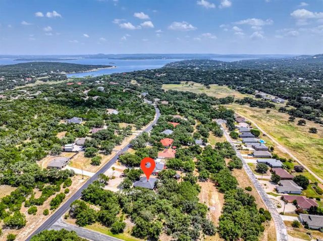 581 Lorne Rd — Woodland Greens
